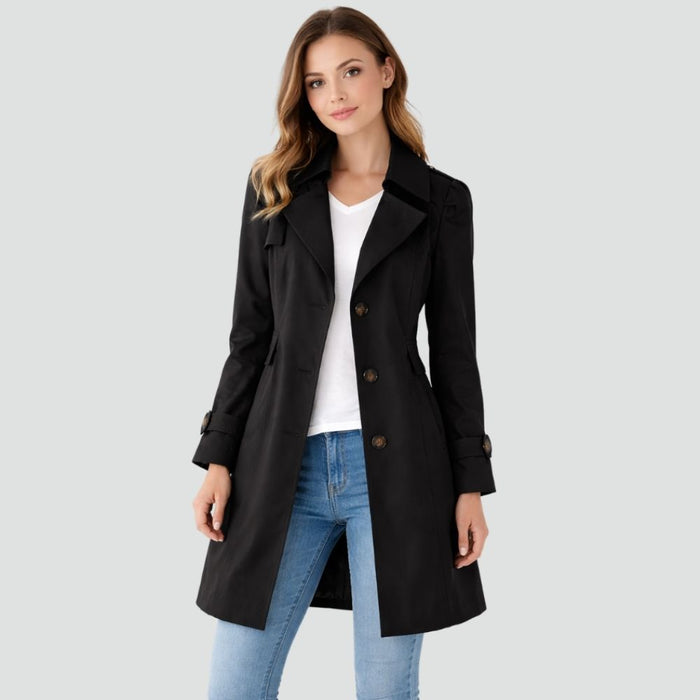 Lynn | Slim Fit Trenchcoat – Lichtgewicht Elegantie en Klassieke Reverskraag