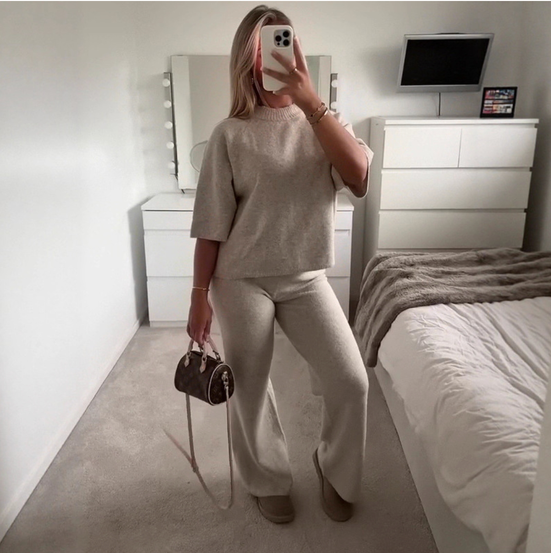 Lovia - One Size H&M Set