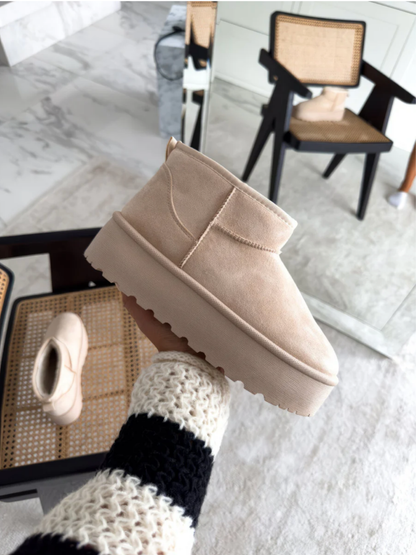 Lovia - Autumn Boots