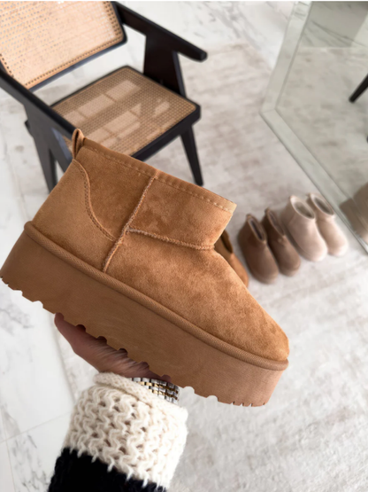 Lovia - Autumn Boots