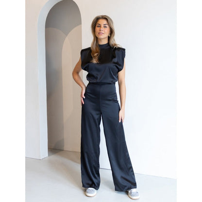 Lovia – Rugloze Jumpsuit