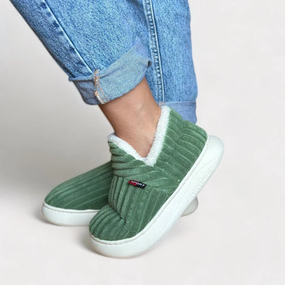 CozyComfort Therapeutische Fluffy Fleece  Pantoffels – Pluche Voering en Dikke Zool