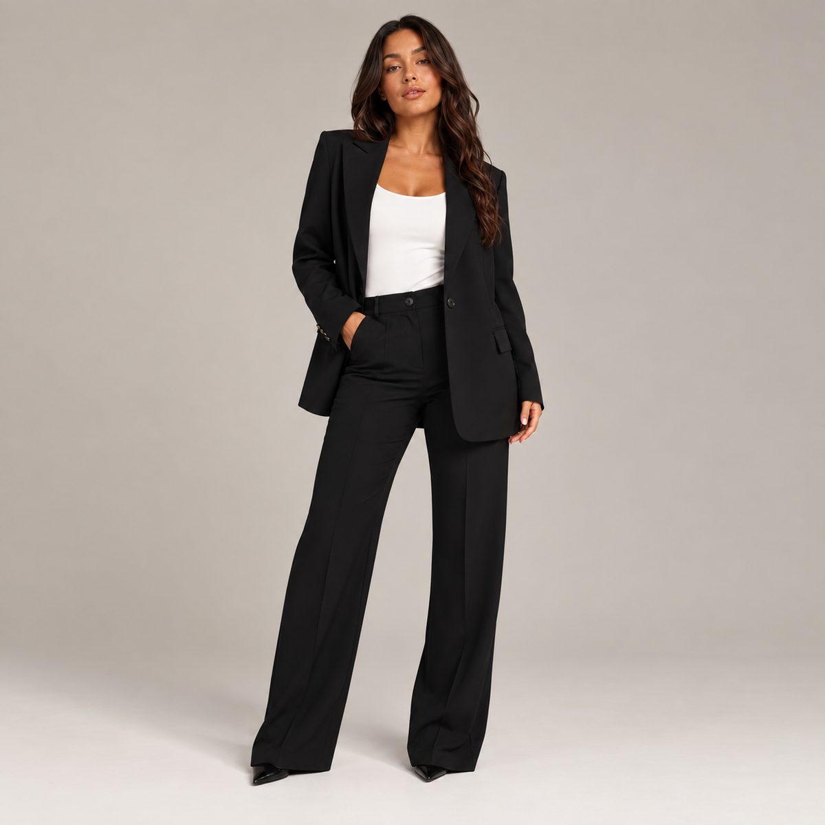 Eva | Damespak met Getailleerde Blazer – Reverskraag en Rechte Broek