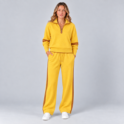 Femke | Comfortabele Loungeset – Halve Rits en Streepdetails