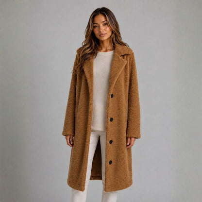 Fien | Lange Jas in Teddy Stijl – Reverskraag en Knoopsluiting
