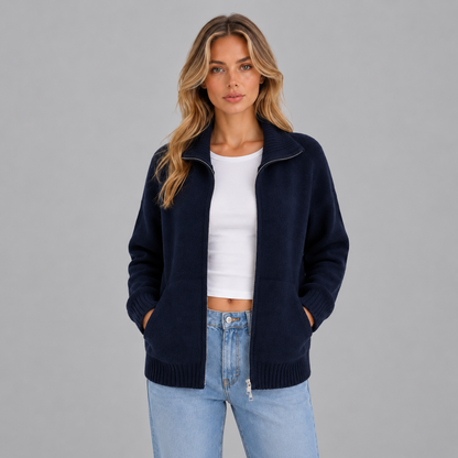 Sara | Dames Ritsvest Gebreid – Warme Hoge Col en Opgezette Zakken