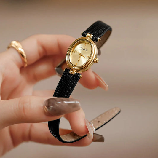 Stijlvolle Dames Gouden Horloge Met Klassieke Leren Band