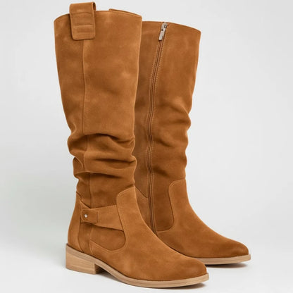 Nienke | Dames Hoge Laarzen – Lage Hak met Gespdetail en Comfortabele Pasvorm
